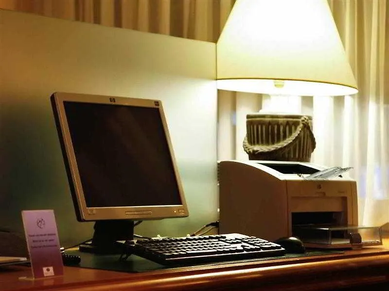 Ibis Styles Zurich City Center 3*,
